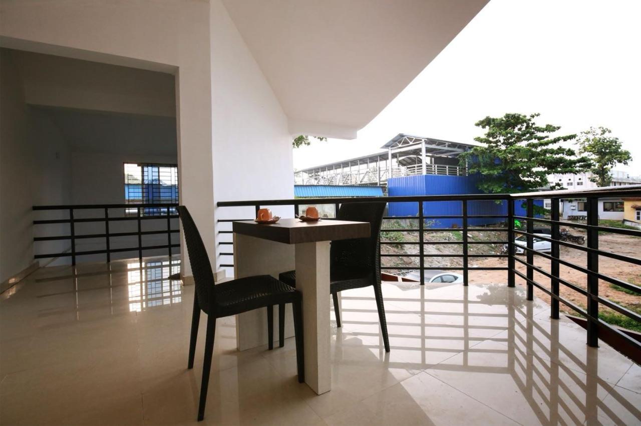 Railview Residency Alappuzha Exterior foto